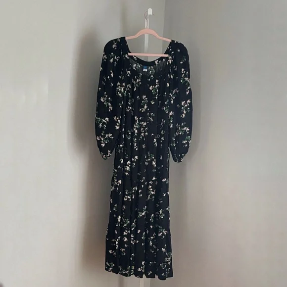 Old Navy Black Floral Long-Sleeve Tiered Maxi Swing Dress Women’s Size XL - Picture 3 of 6